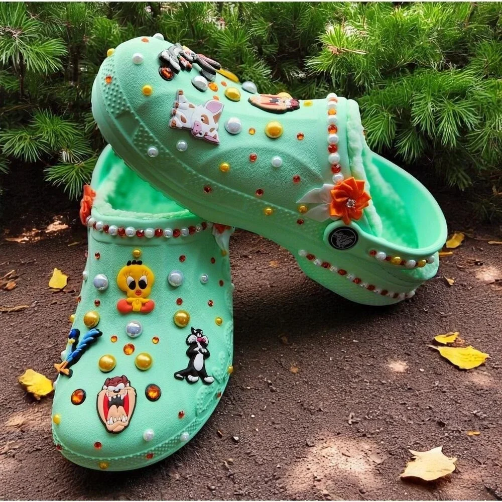 Shoes Sandals Clog Girls Mint Green (Size J3) Bugs‎ Bunny Custom Made